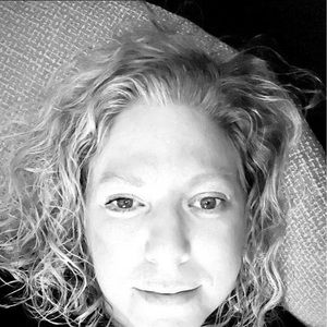 Meet your Posher, Janine